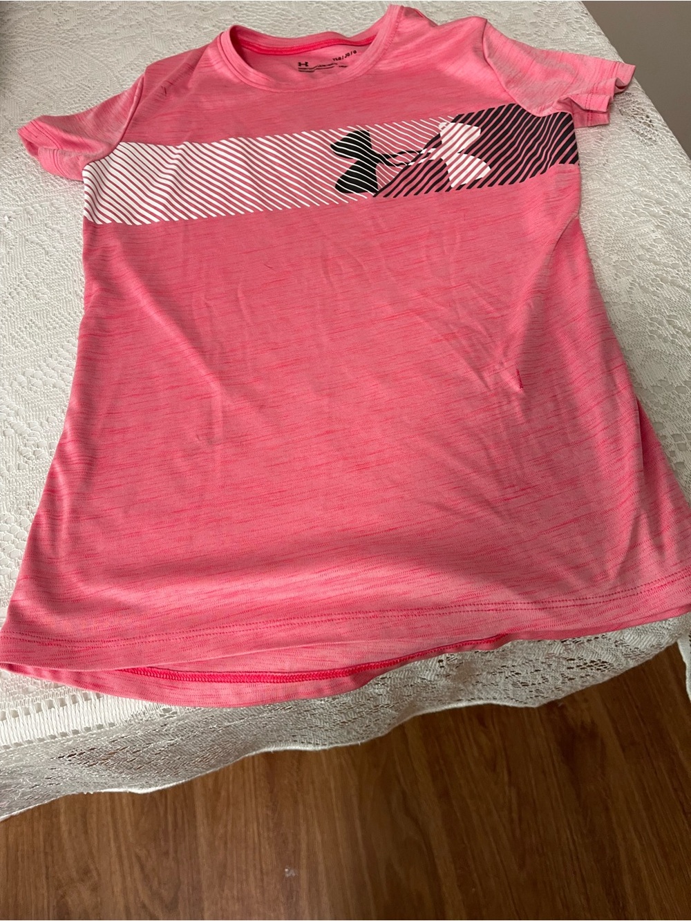 Under Armour Girls Pink Short-Sleeve Performance Tee with Stripe Logo